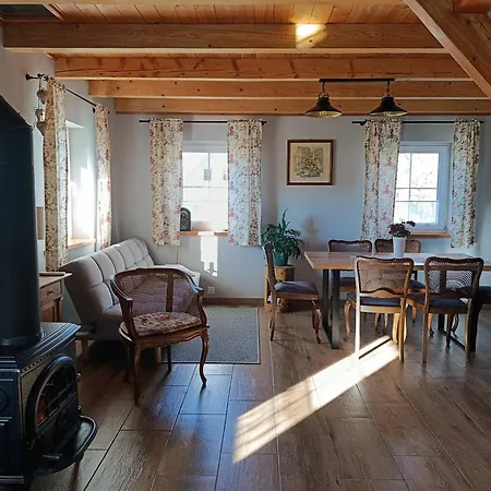 Pod Lipa Holiday home